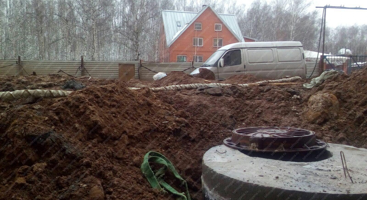 Теплоизоляция труб заливкой ППУ